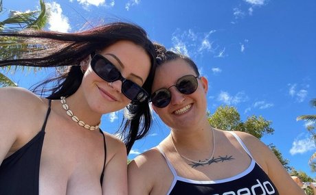 Grace Laura pornstar sex pics