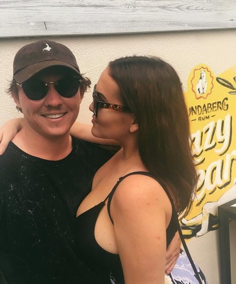 Tayla Cooper star sex images