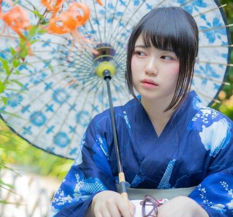 InterneCHUidol free star gallery