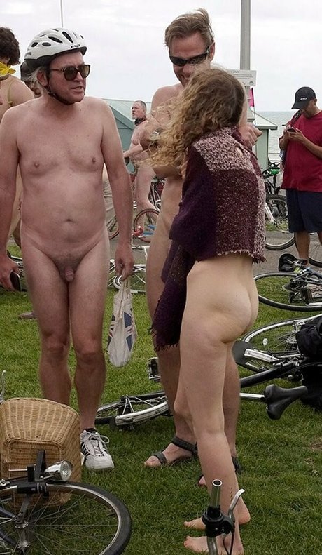 Alice Lushington star hot pics