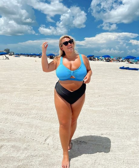 Hayden Buchko star pornographic pictures