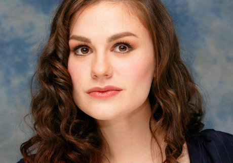 Anna Paquin beautiful star gallery