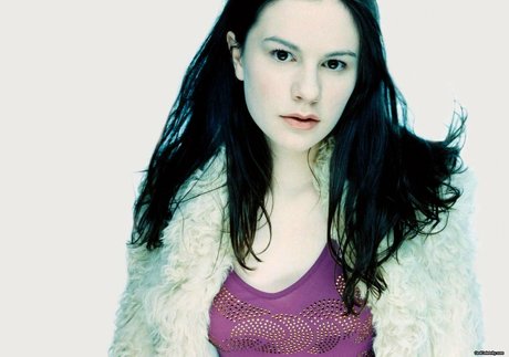 Anna Paquin art model gallery