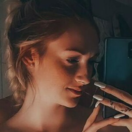 mia majestic model exclusive images