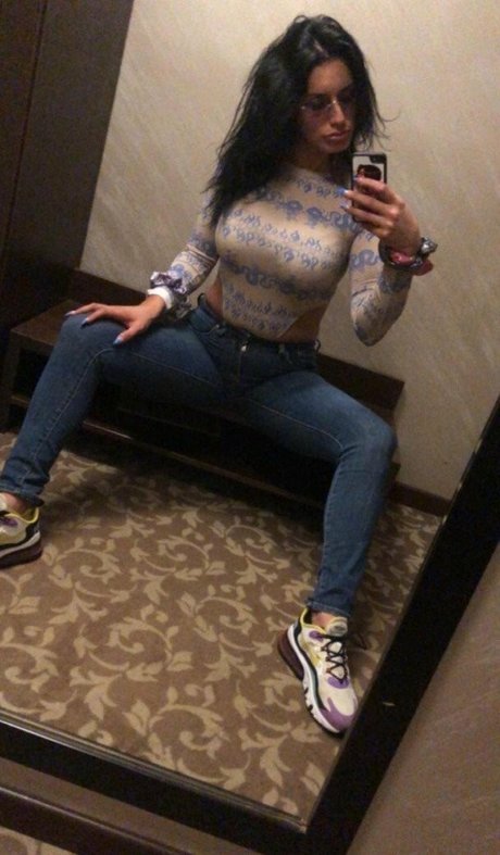 Daqnagold pretty star archive