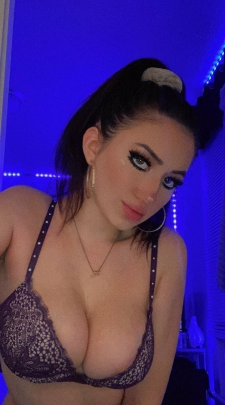 Jackie Cass sexy pornstar pictures