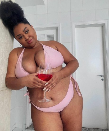 Rizia Cerqueira star high quality archive