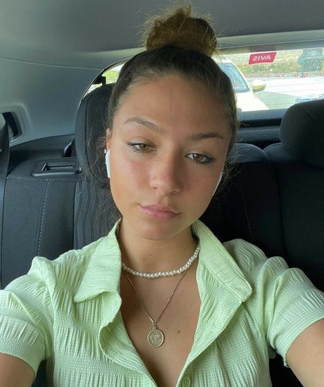 Luciana Praino star top photos