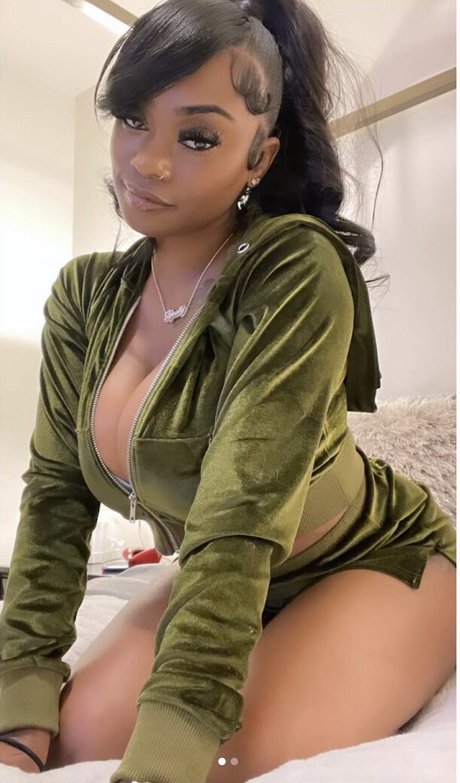 pyteee actress pictures