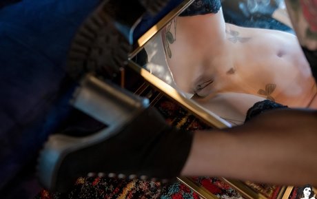 asian gilf onlyfans sexy naked pic