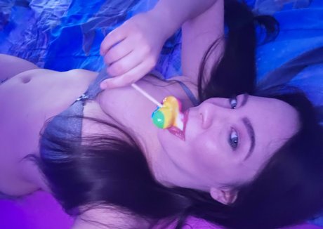 vivi2416 model perfect photos