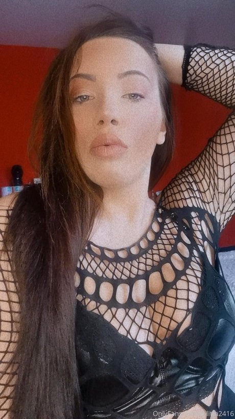 vivi2416 beautiful model image