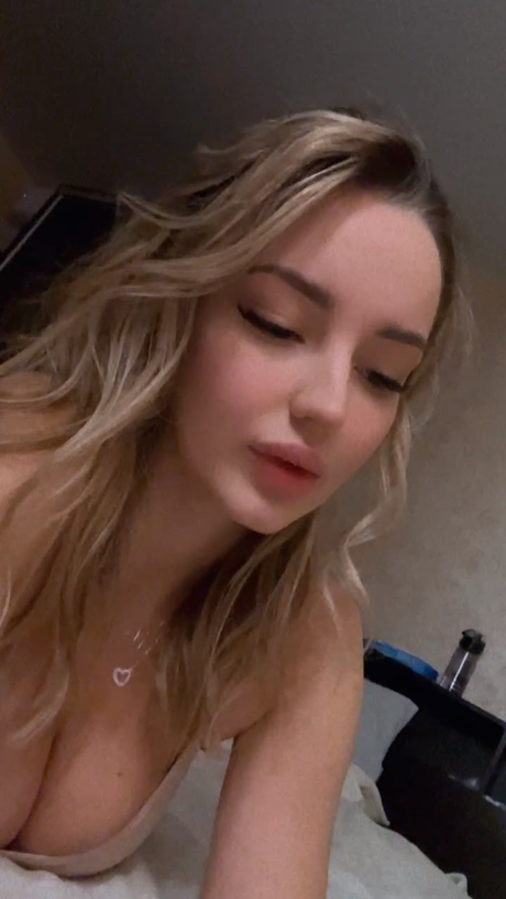 Mary Nabokova free actress pic