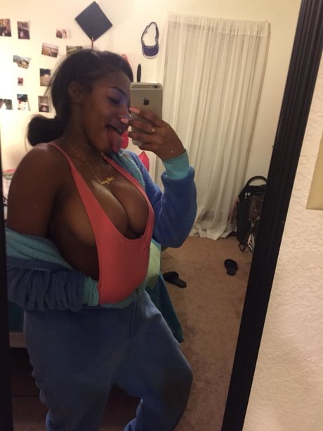 OG Leah Swanky_ porn star img