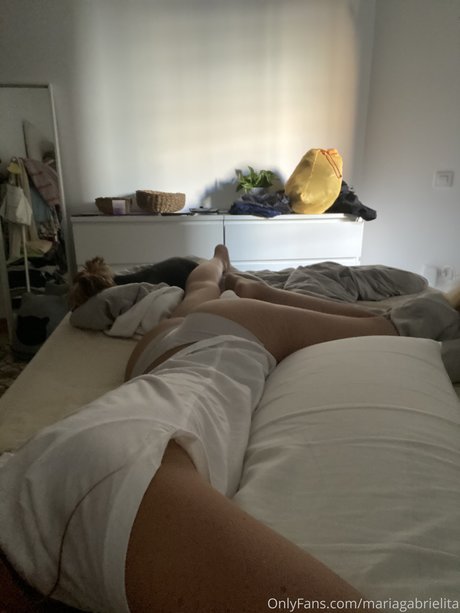 Maria Gabrielita star photos