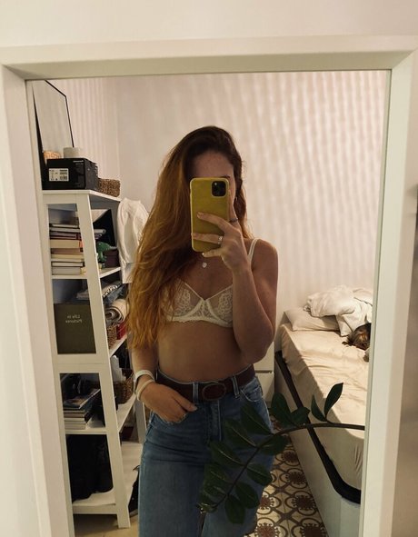 Maria Gabrielita pornographic star img