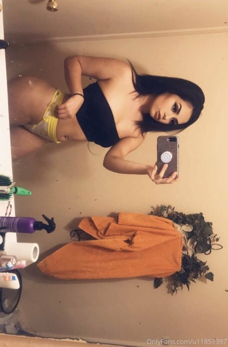 _TaniaVega model pretty pics