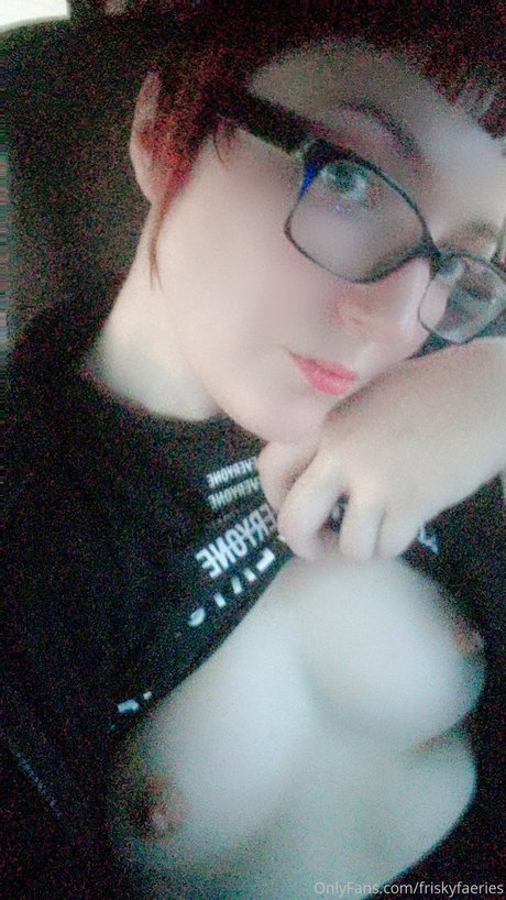 Willow Wraithright star porn pictures