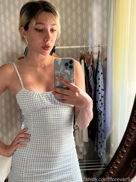 foreverSat xxx pornstar pic