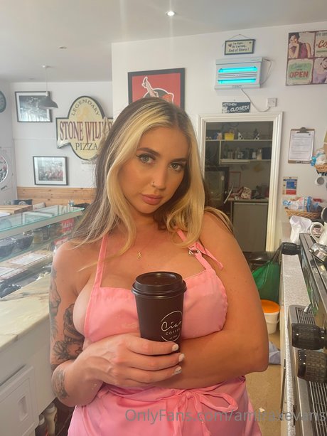 Amira Evans pornstar nice picture