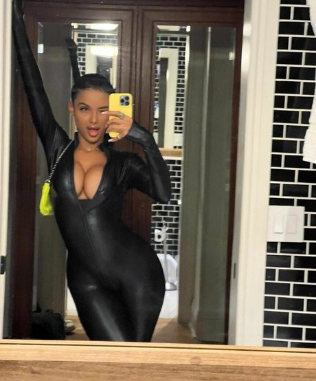 Shanty Franco model art photos