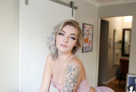 Fern Suicide sex pornstar pictures