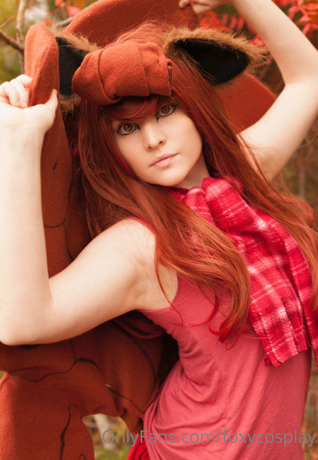 FoxyCosplay model high quality pictures