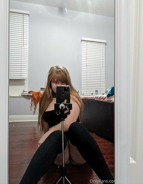 Unused Notebook model adult pictures