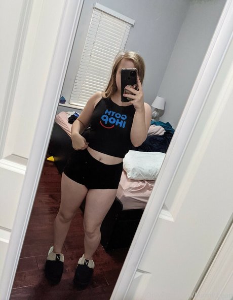 Unused Notebook nude model archive