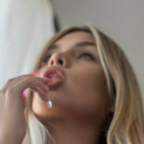 Alyson Gray star porn galleries