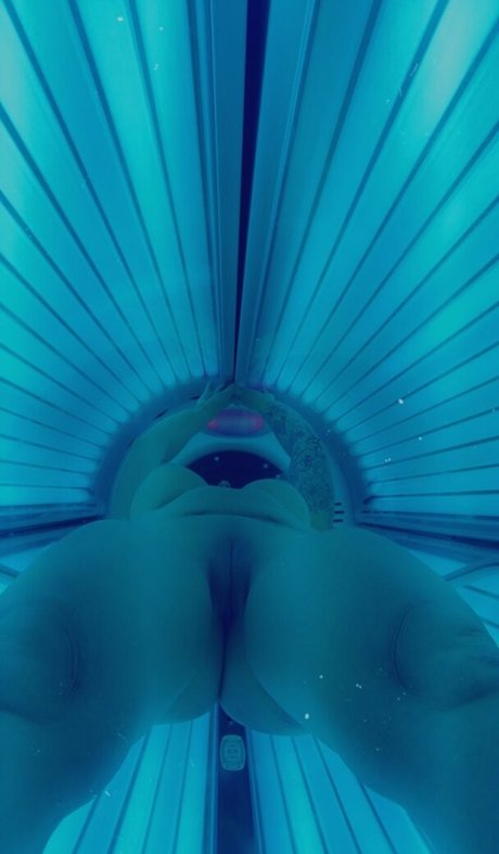 Midwest Mom erotic pornstar photos