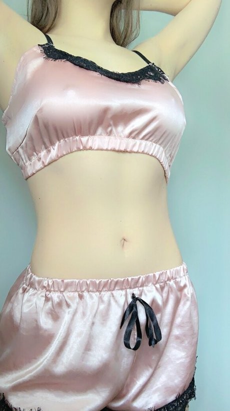 syd2003 model erotic picture