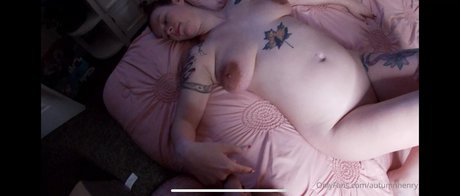 Autumn Henry high quality star photo