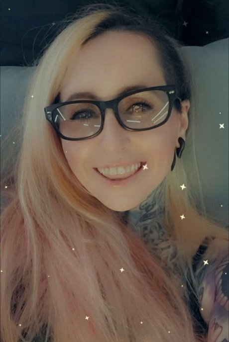 Jessica Darlin naked pornstar pictures