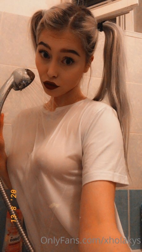 xholakys erotic pornstar pictures