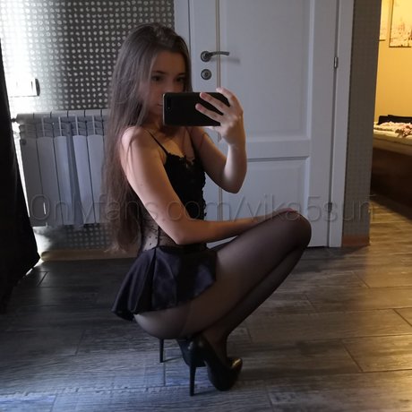 vika5sun naked star photo