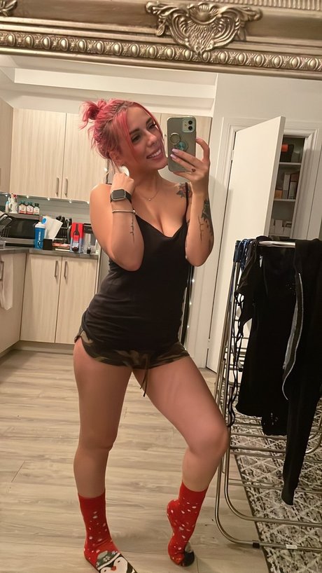 Lay Rose nude model image