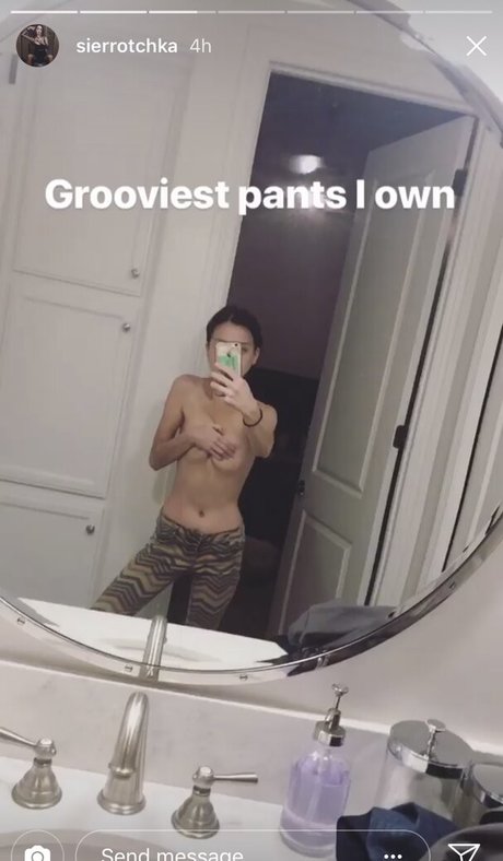 Sierra Blue hot pornstar pics