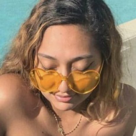 Elison Avocado pornstar free photos