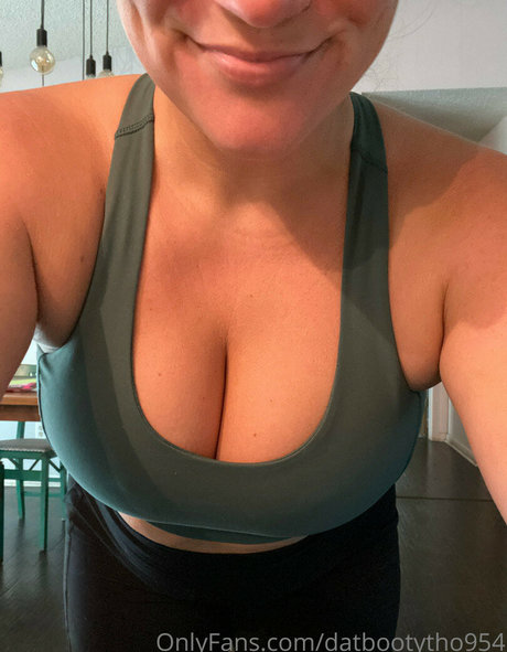 Datbootytho954 star nice photo