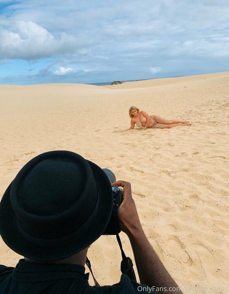 tawney jones model top pics