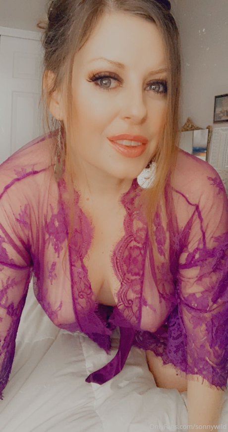 Sonny Wild pornstar sex image