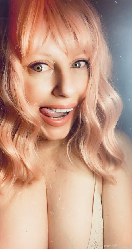 Sonny Wild sexy model picture