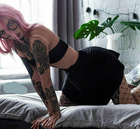 Vakhanalia star sexy picture