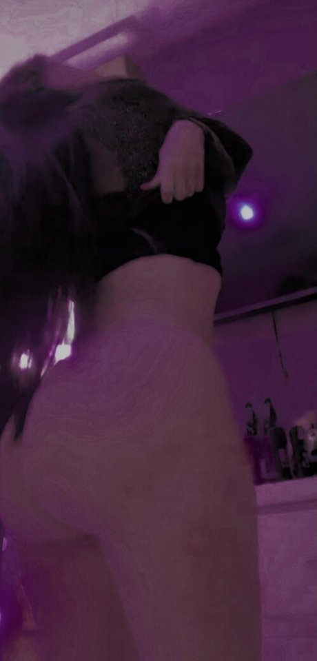 Barbiee Gomez sexy star pic