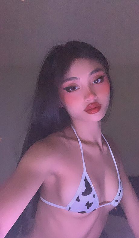 Jasminekny beautiful actress pic