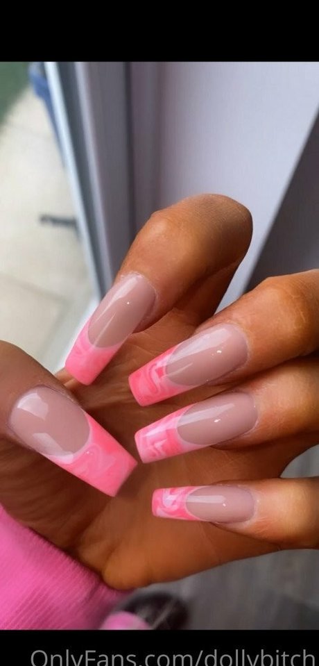 Georgia Simpson adult model img