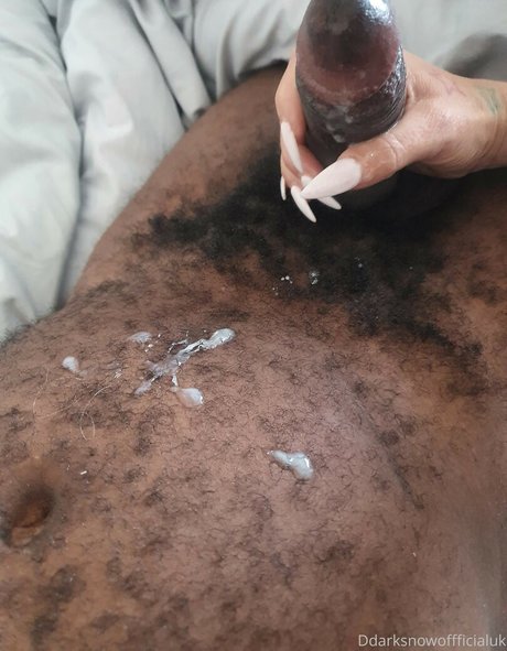 ddarksnow xxx star photo