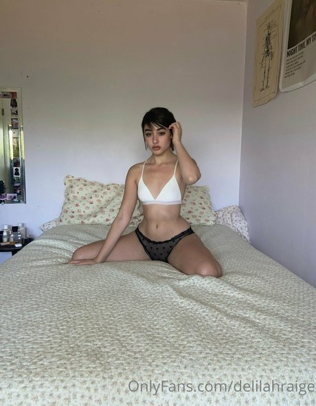 Delilah Raige porn model galleries