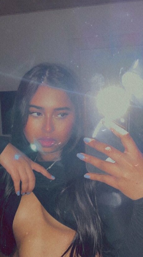 Kawaiiuwuuu art star images